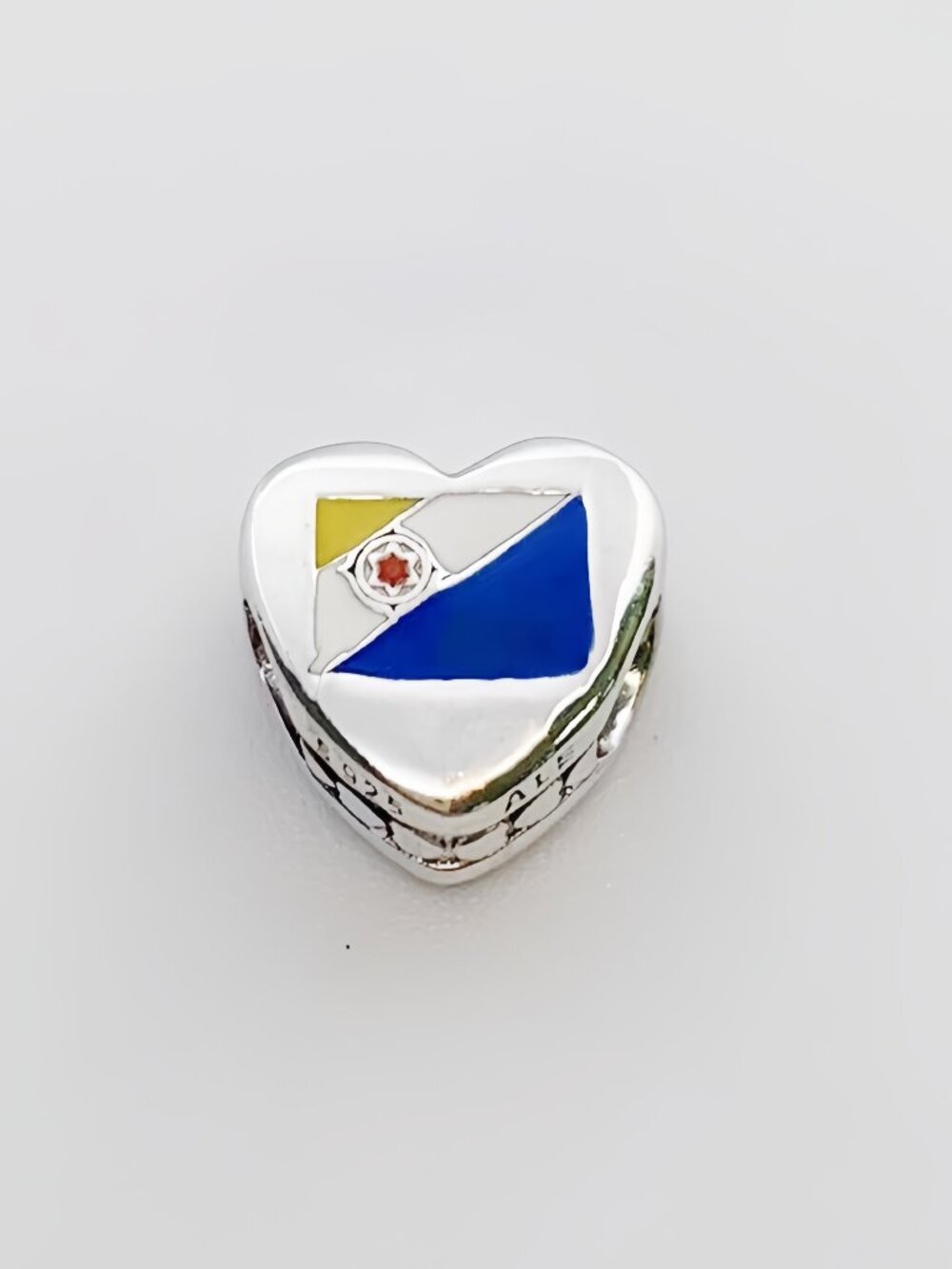 Pandora Bonaire Flag Heart Charm